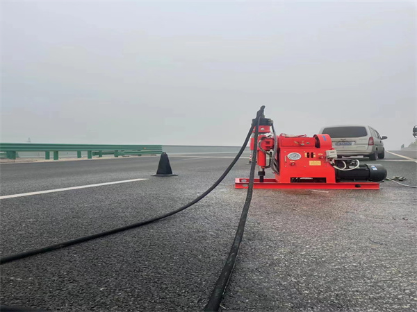 宝清马路路基路面开裂下沉注浆加固灌浆